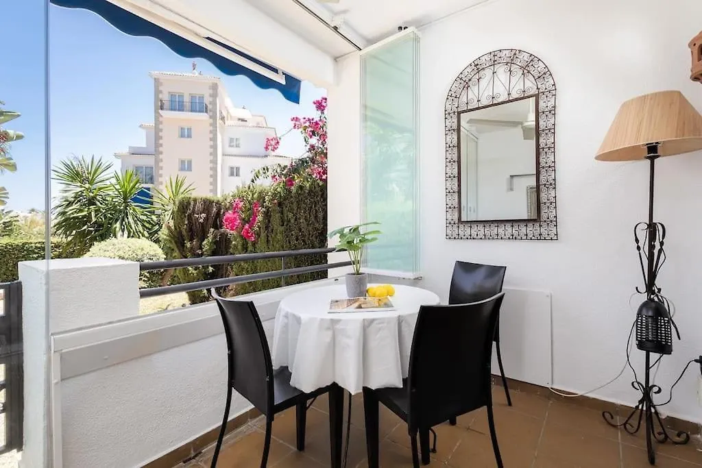 Apartment Studio With Private Parking & Walk To Beach Rdr404 Marbella