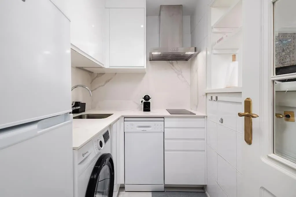 Studio With Private Parking & Walk To Beach Rdr404 Marbella 0*,